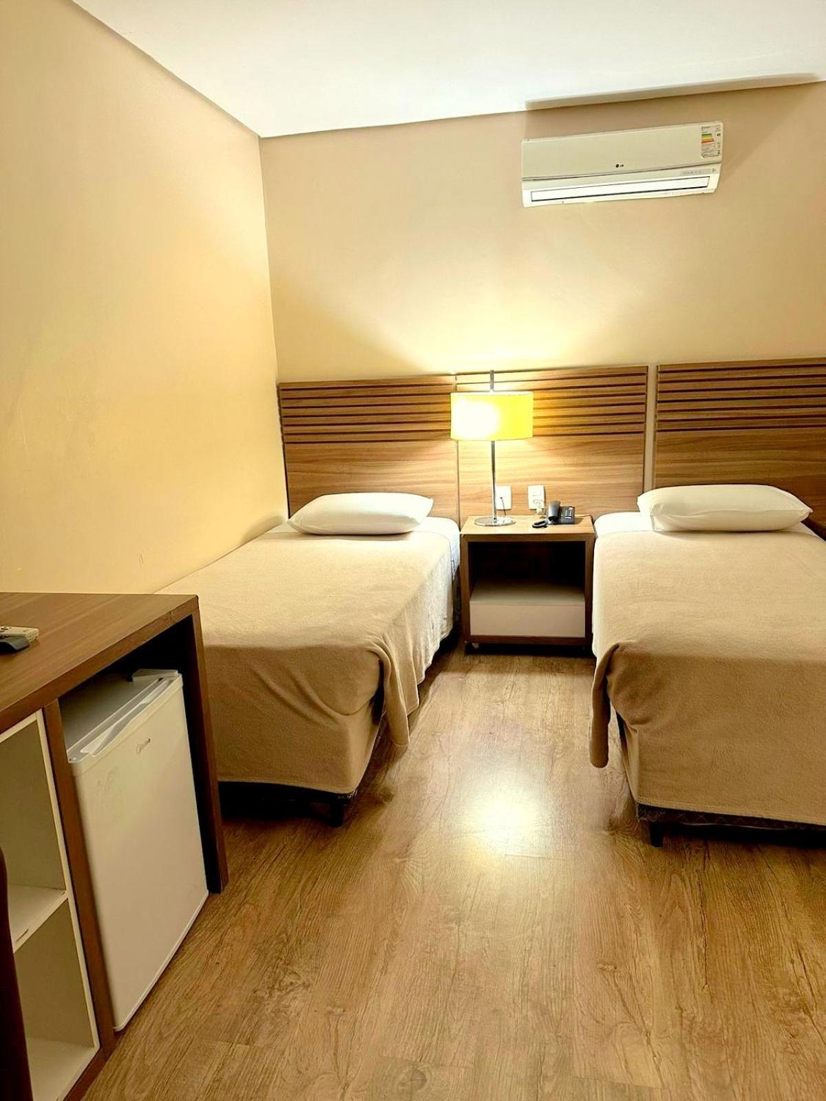 Umbu Hotel Porto Alegre - Centro Historico - Prox Aeroporto 15Min Exteriör bild