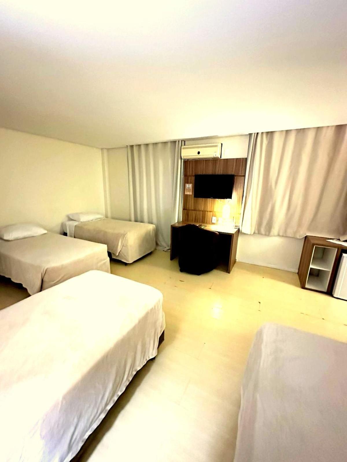 Umbu Hotel Porto Alegre - Centro Historico - Prox Aeroporto 15Min Rum bild