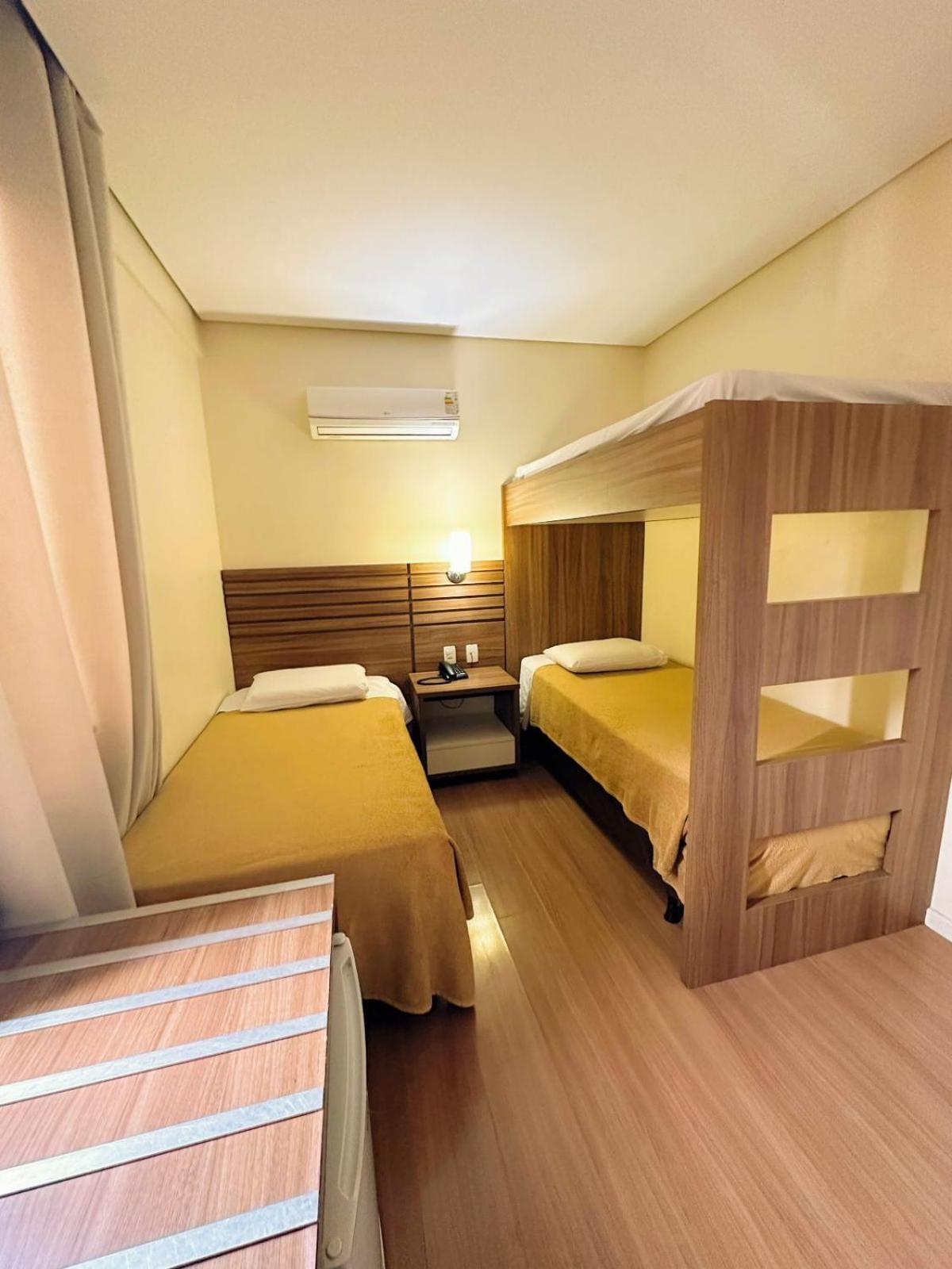 Umbu Hotel Porto Alegre - Centro Historico - Prox Aeroporto 15Min Rum bild